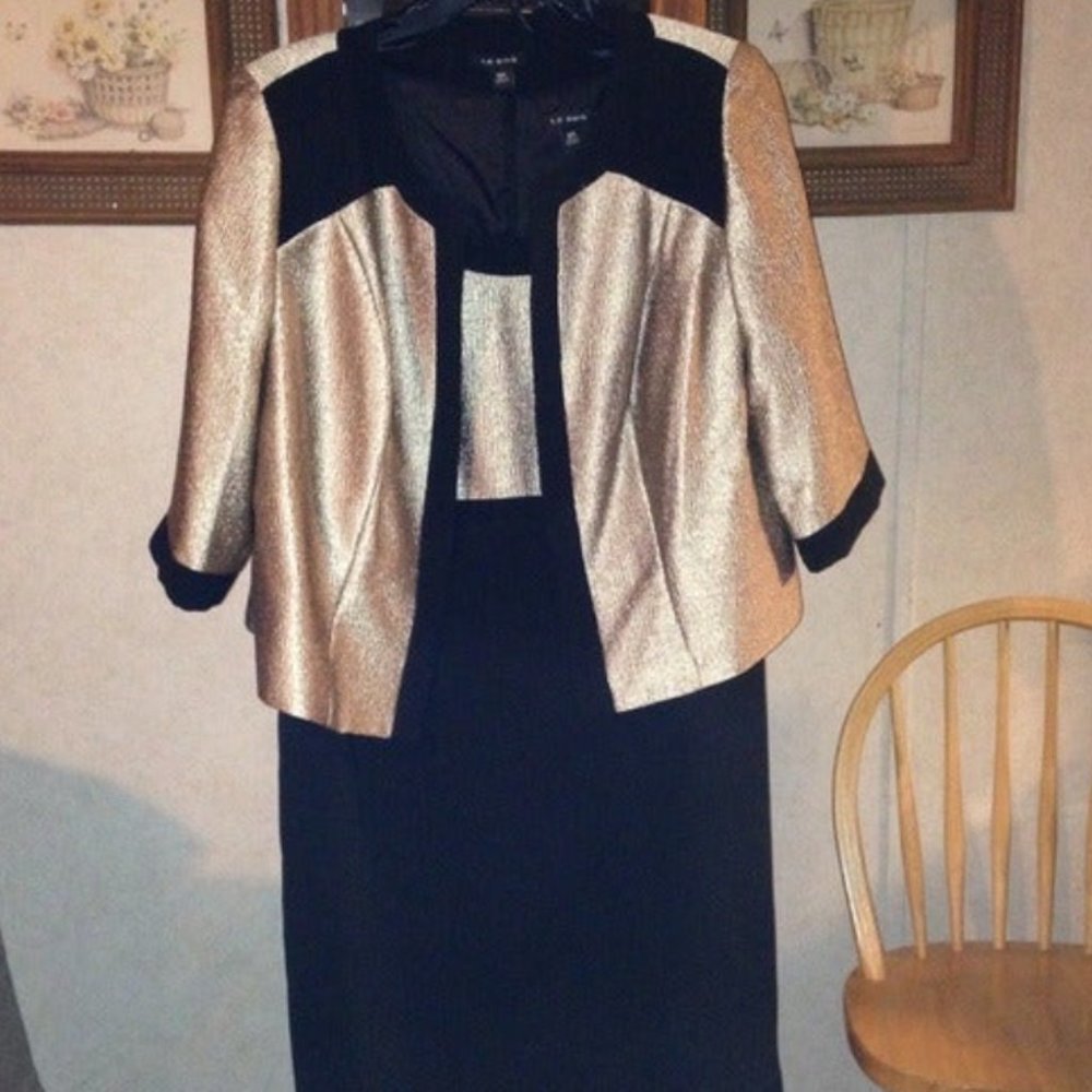 Elegant Black and Gold Women's Jacket Dress